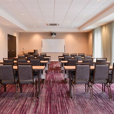Courtyard By Marriott Toledo North Hotel Buitenkant foto
