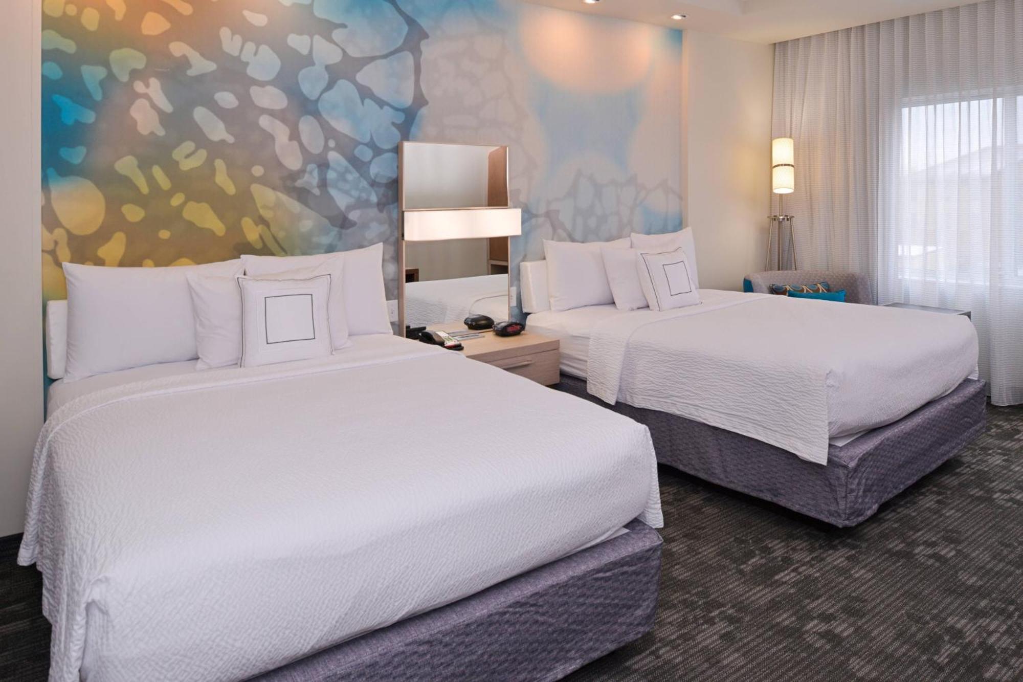 Courtyard By Marriott Toledo North Hotel Buitenkant foto